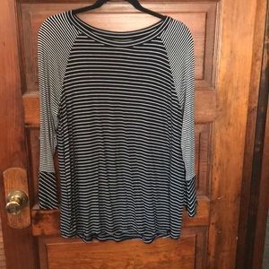 Black with white stripes long sleeve tshirt